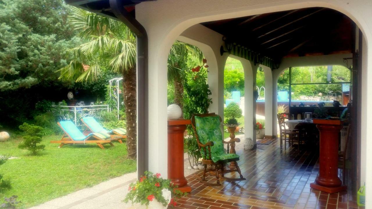 Apartment Slavi Випава Экстерьер фото
