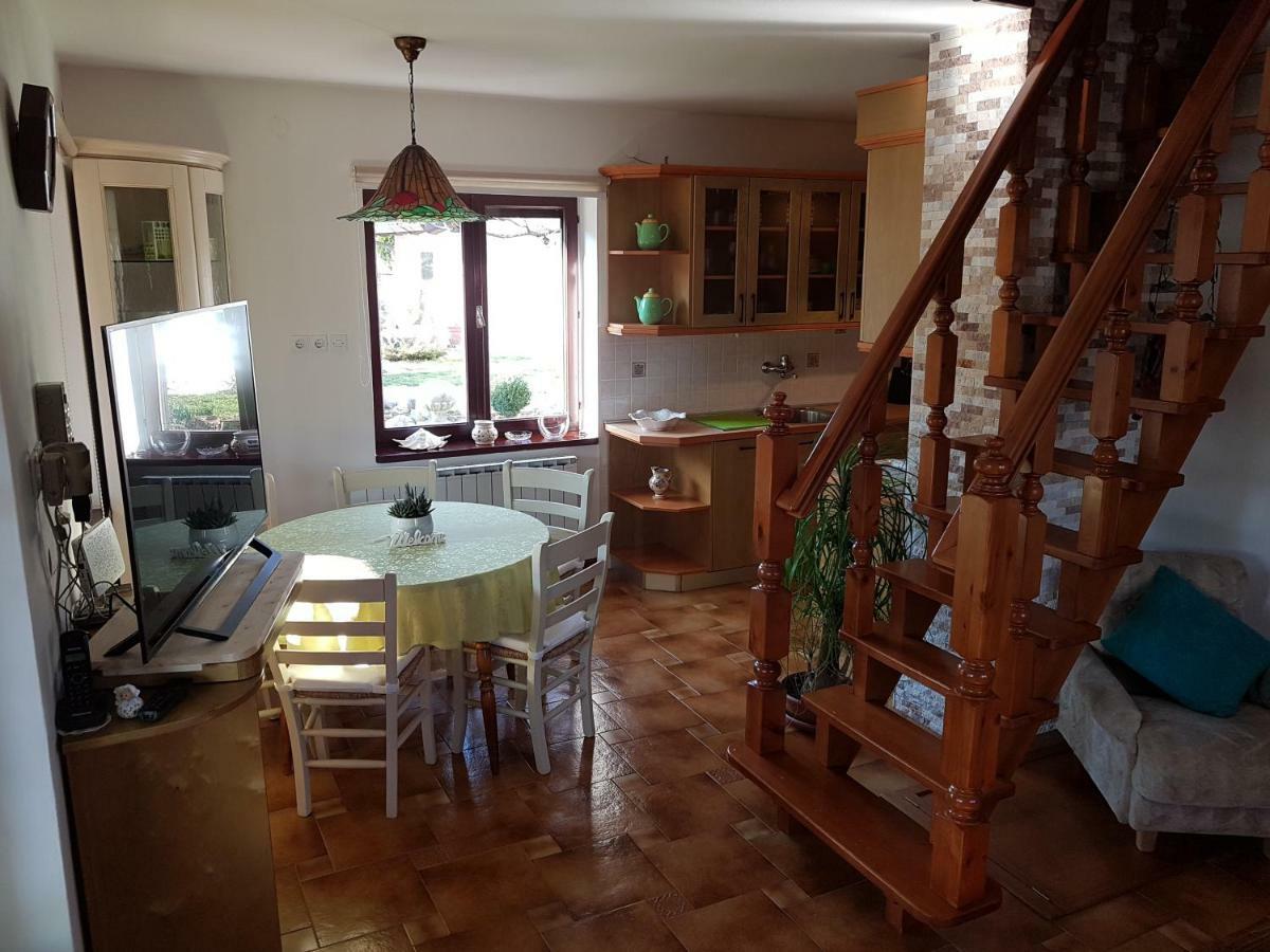 Apartment Slavi Випава Экстерьер фото